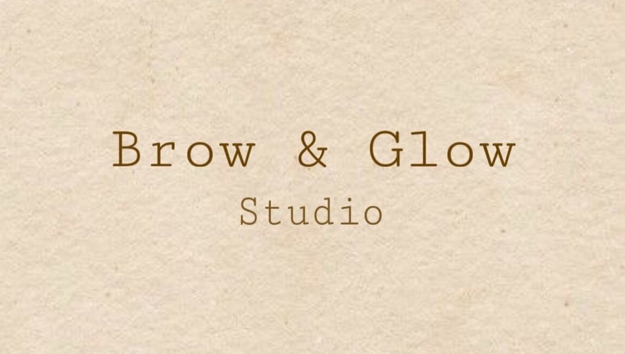 Brow & Glow Studio billede 1