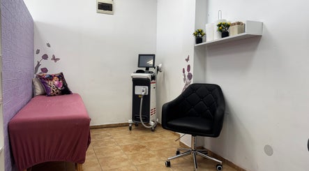 Уютно студио в Kim Beauty Salon, София, Област София, BG с модерна техника и декор.