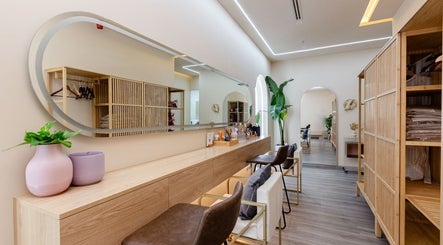 Εικόνα Purity Lounge Ladies Salon 3