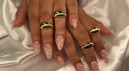 Bonn Nails image 2