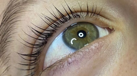 Lash Essence By Lyss