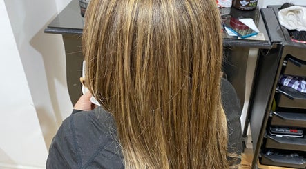 Salón & Barbería Look & style зображення 3