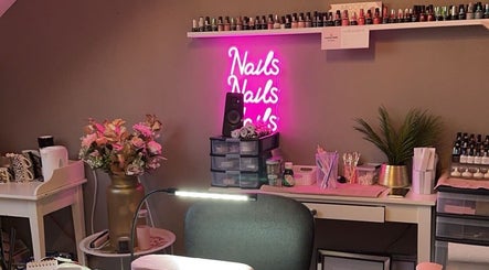 Luxury Nails By Marloes