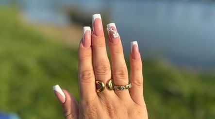 Luxury Nails By Marloes