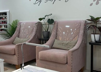 Sillas rosadas en Look y arte Espacio Creativo, Buenos Aires, Ciudad Autónoma De Buenos Aires, AR.
