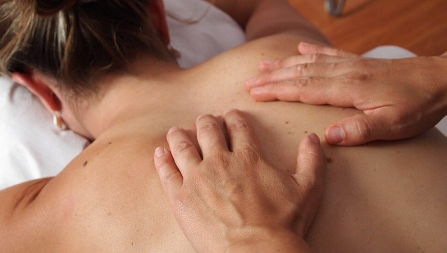 Doorstep massage for Females image 1