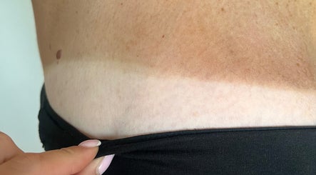 Tanned skin comparison at Bronze and Glow by Elles in Crawley, England, GB.
