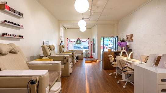 Vaness Salon