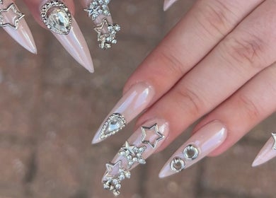 Stylish gem-studded nail art at Sunday Nail Club, Colchester, England, GB. Elegant designs with sparkling embellishments.