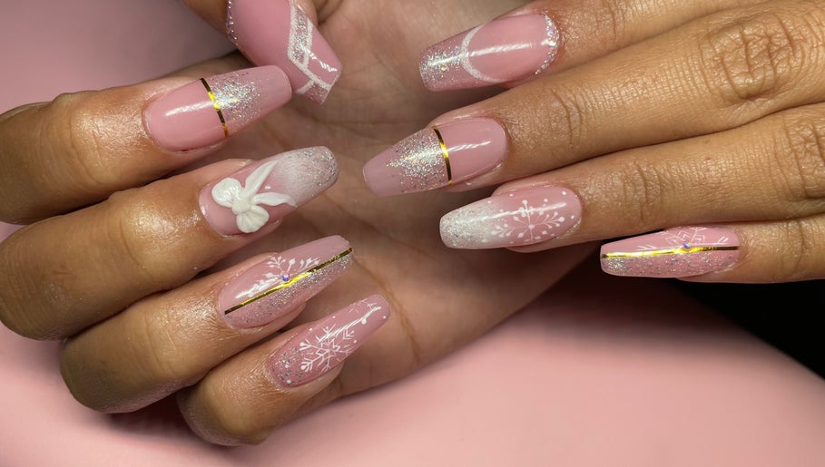 T.Nails Tahiti image 1