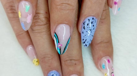 Image de Barebeauty Nail Studio 2