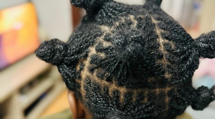 Nadia Natural Haircare & Microlocs image 3