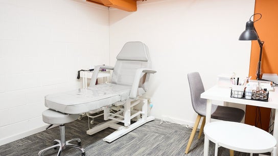Maria Benitez Nails Studio