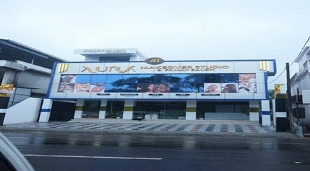 AURA MAKEOVER STUDIO AND FAMILY SALON