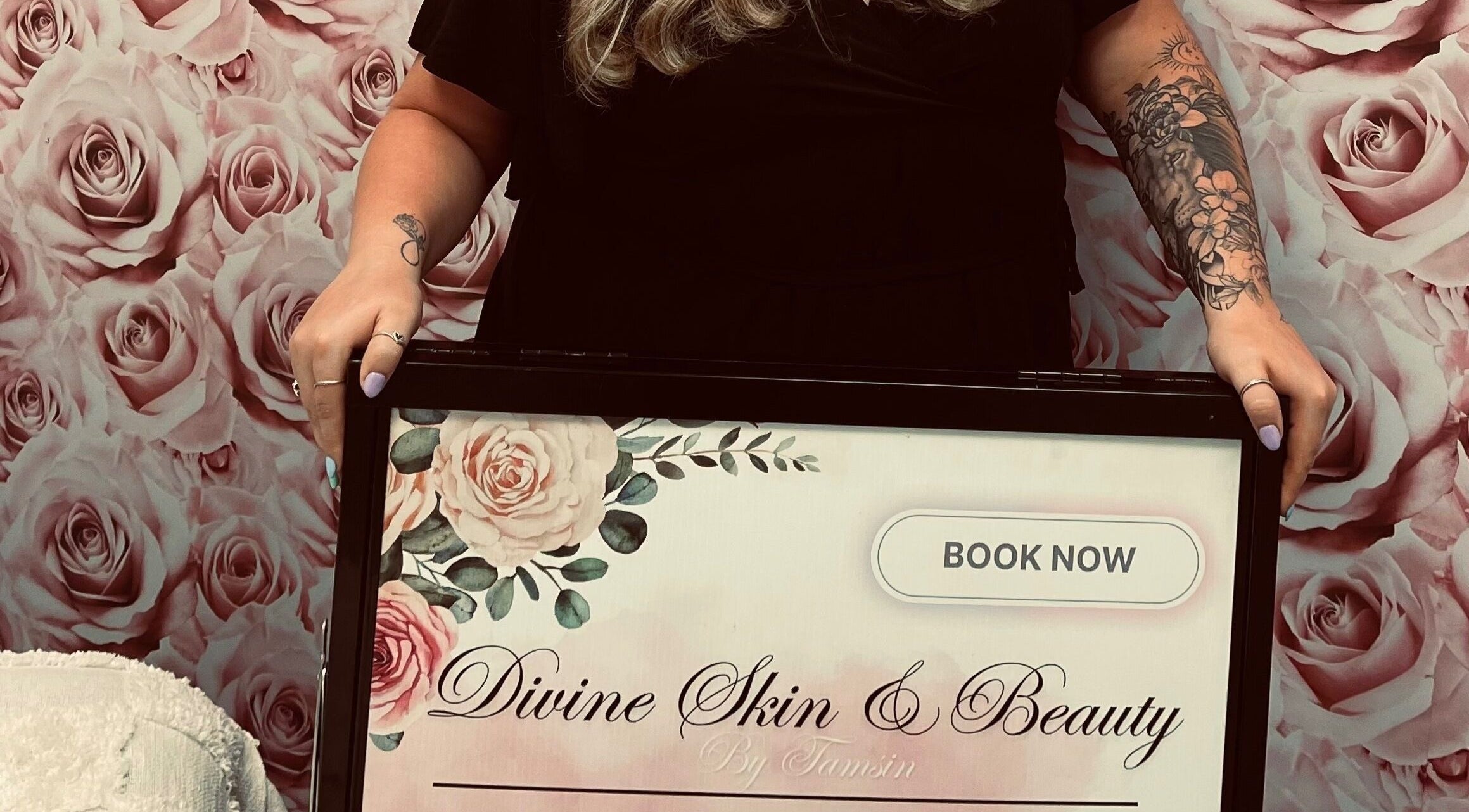 A welcoming sign for Divine Skin & Beauty By Tamsin located in Berry Springs, Northern Territory, AU.