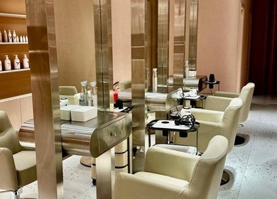 Elegant salon chairs at The Muse Beauty Space, Dubai, Dubai, AE offer a premium beauty experience.