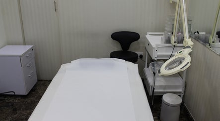 Eyelash Extension Center, Wafi Mall, Dubai image 2