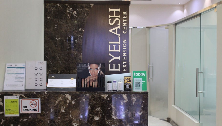 Eyelash Extension Center, Bin Sougat Center, Dubai billede 1