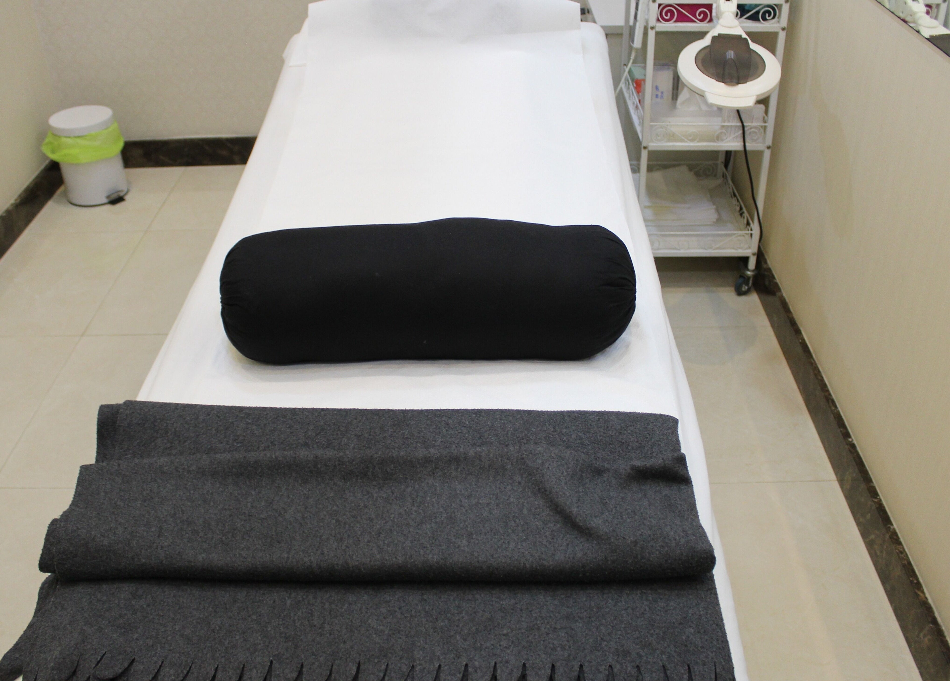 Comfortable treatment bed at Eyelash Extension Center, Muhairy Center, Abu Dhabi, Abu Dhabi, AE.
