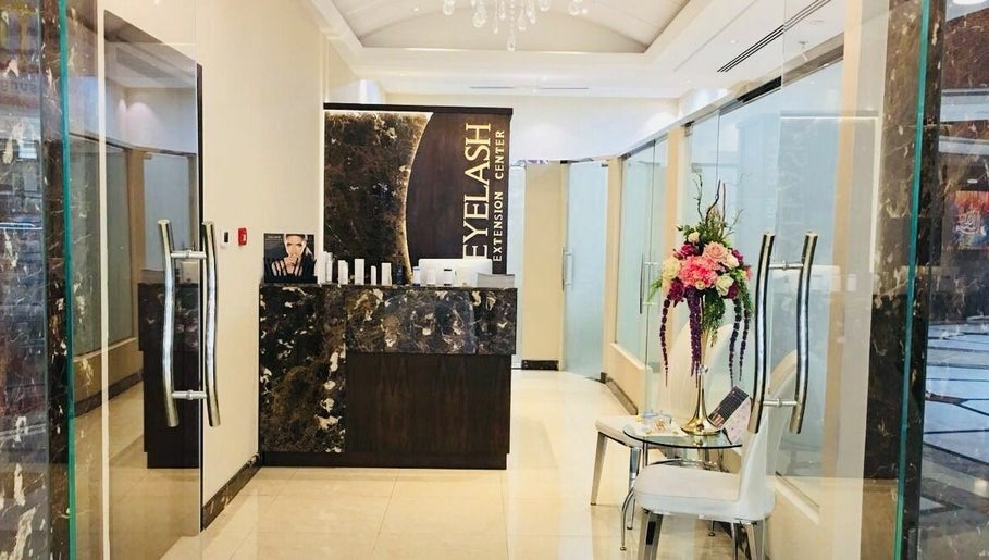 Eyelash Extension Center, Bin Sougat Center, Dubai billede 1
