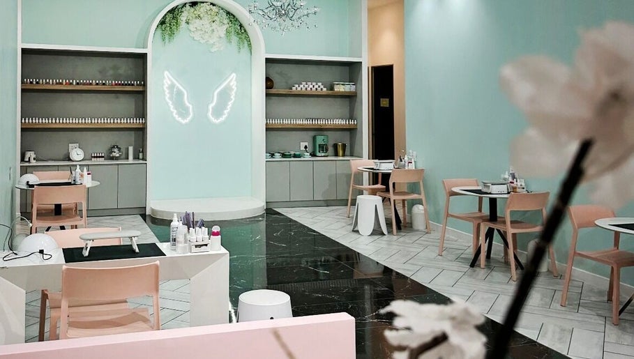 Voila Beauty Boutique, bild 1