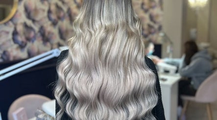 Hình ảnh 3 của Anais