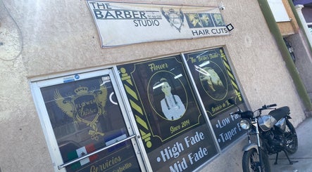 Flowerbarberstudio image 3