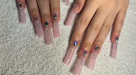 Nailzby.kd image 2