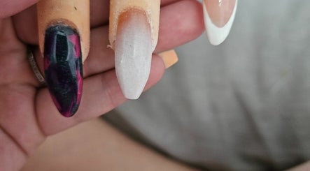 Morgane nails image 3