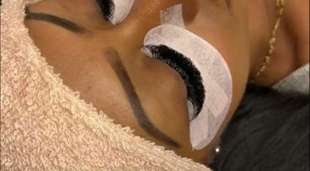 Lash Harmony image 2