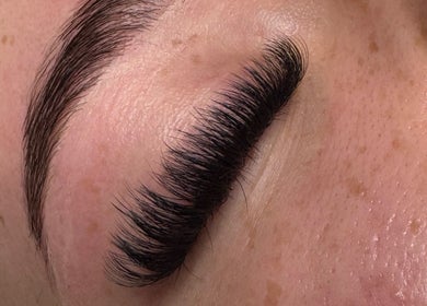 Close-up of expertly applied eyelash extensions at Elite Beauty Studio in Browns Plains, Queensland, AU.
