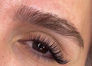 Expertly styled eyelashes at Elite Beauty Studio in Browns Plains, Queensland, AU show detailed lash work.