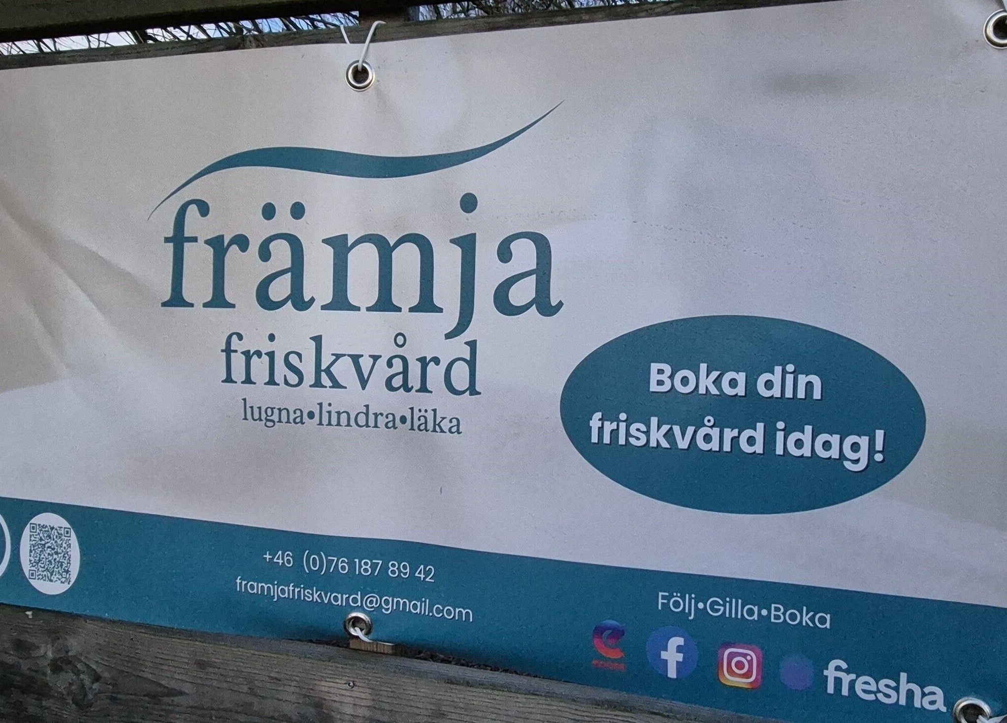 Reklamskylt för Främja Friskvård AB i Veberöd, Skåne Län, SE med kontaktinformation och sociala medier.