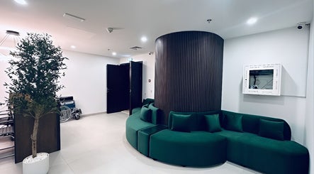 Heba Hussain medical center LLC SP image 3