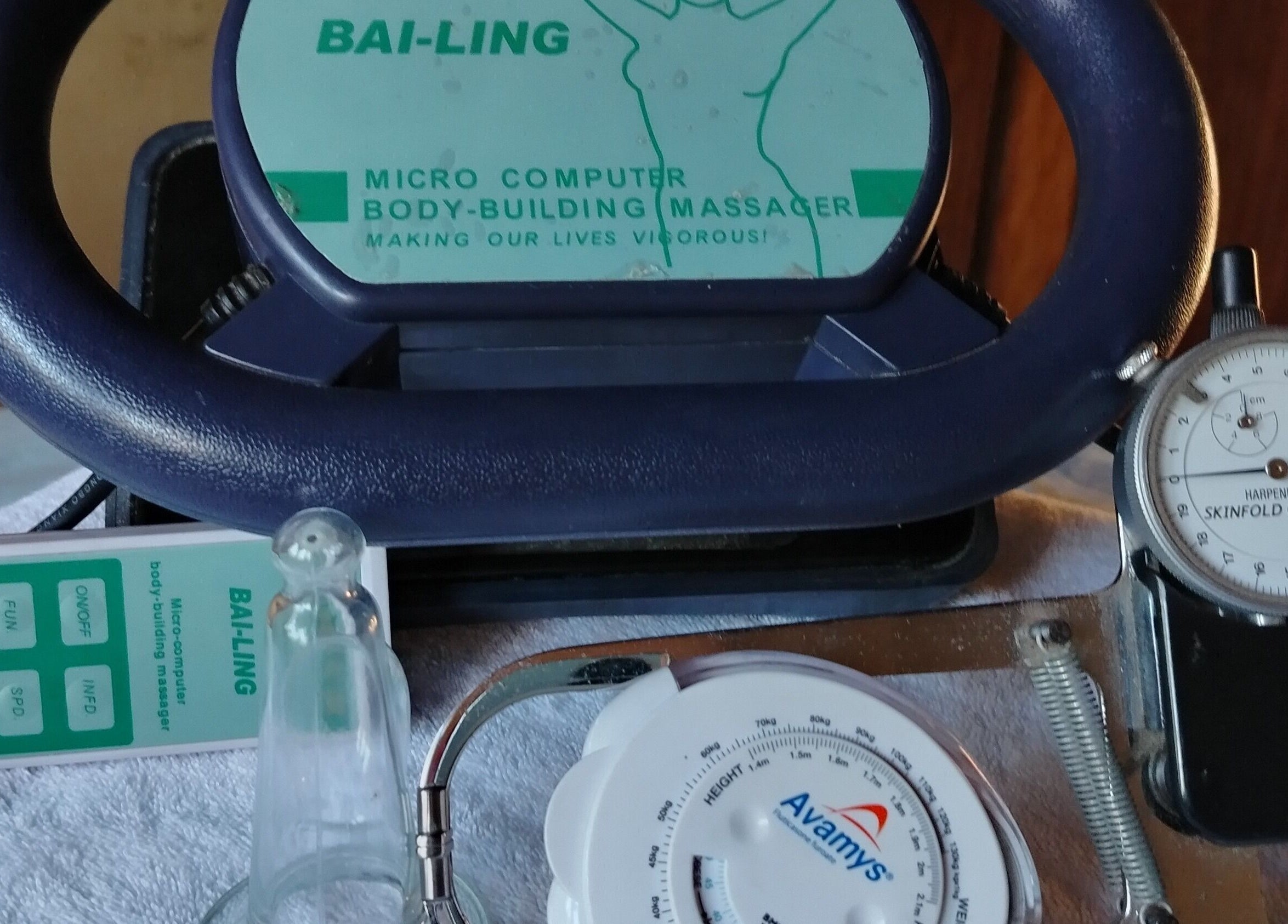 Body-building massager and tools at Wolseley Mobile MediSpa in Wolseley, Western Cape, ZA.