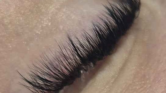 BeautiFul Lashes by Becky Ford