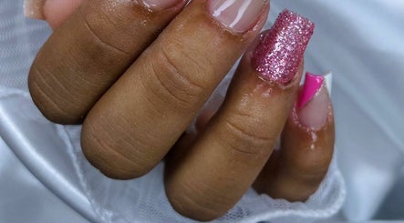 Jo Nogueira Nails Designer image 3