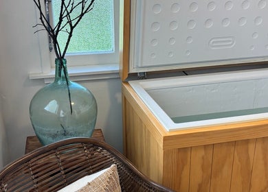 Relaxing ice bath and decor at The Recovery Room, Auckland, NZ offering wellness and tranquility.