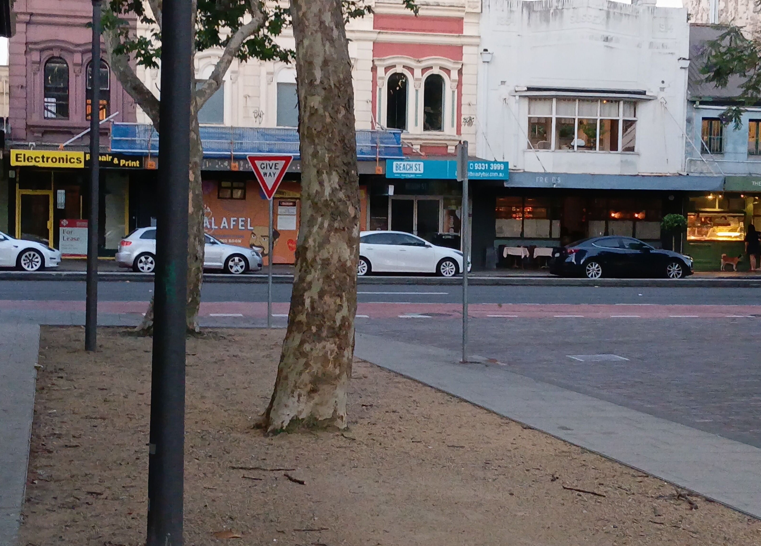 Street view near SplashGlam Beauty Studio, Paddington, New South Wales, AU, showcasing local storefronts.