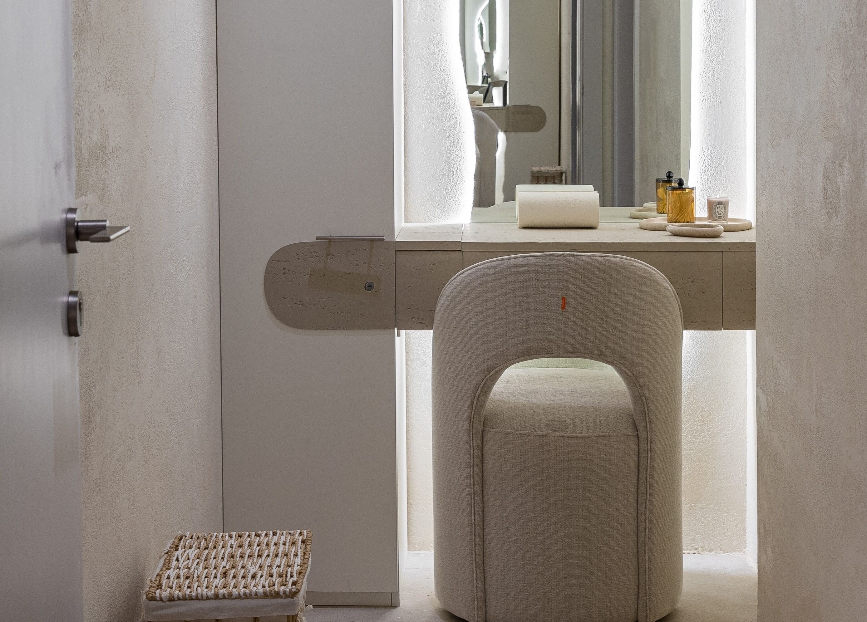 Elegant spa seating area at Treat Men's Luxury Spa, Riyadh, Riyadh Province, SA with chic minimal decor.