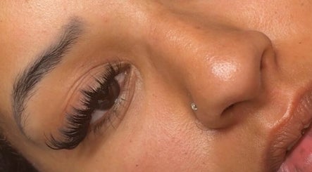 Nazzyslashes image 2