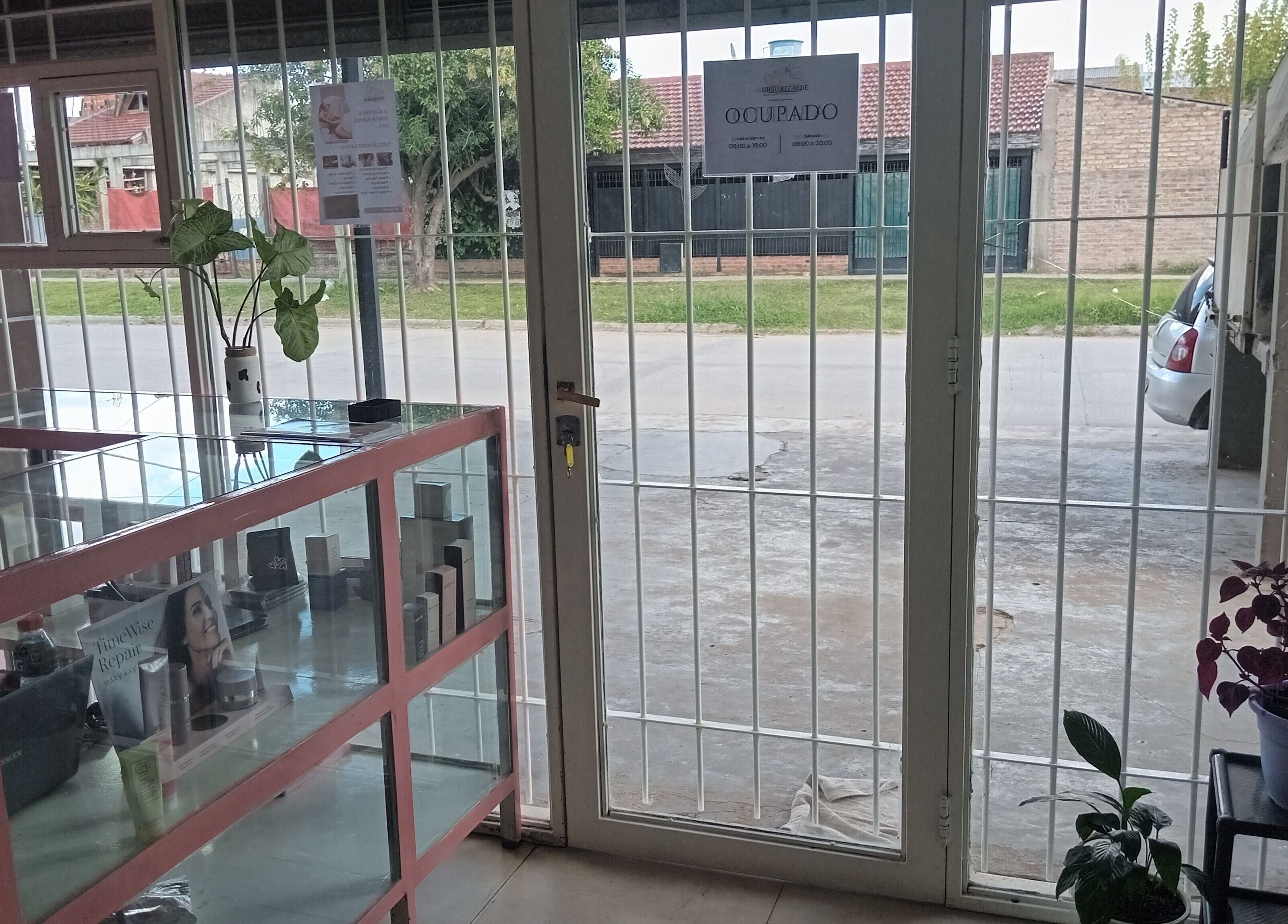 Entrada iluminada de Ursula Recalde: Bienestar/Salud/Belleza, 9 de abril, Provincia De Buenos Aires, AR.