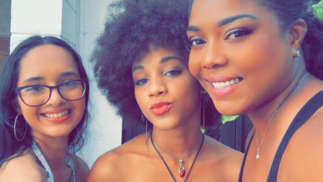 Friends enjoying at Fashionista On Location Studio, Wherever you are!, TT. Celebrating beauty and style.