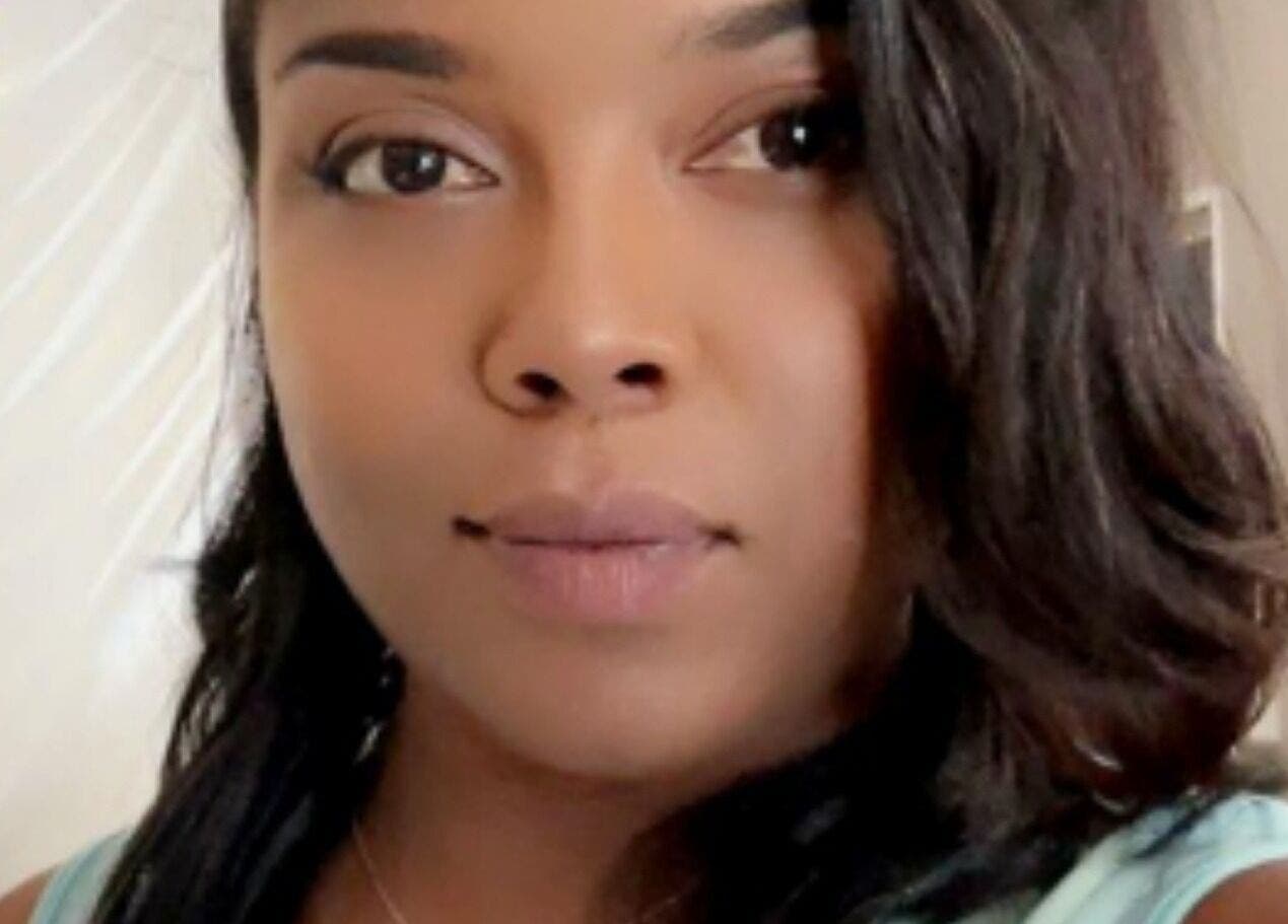 Smiling individual at Fashionista On Location ~ Beauty Makeup, Photos, Video and Live Streaming Studio, Wherever you are!, TT.