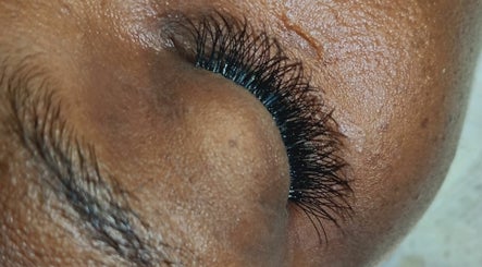 Tutala's Lashes image 3