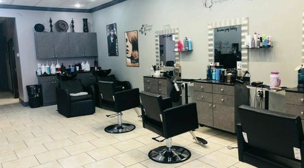 Immagine 2, Grande Hair Salon