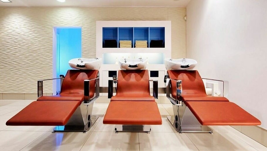 Beauty & Lifestyle Spa image 1