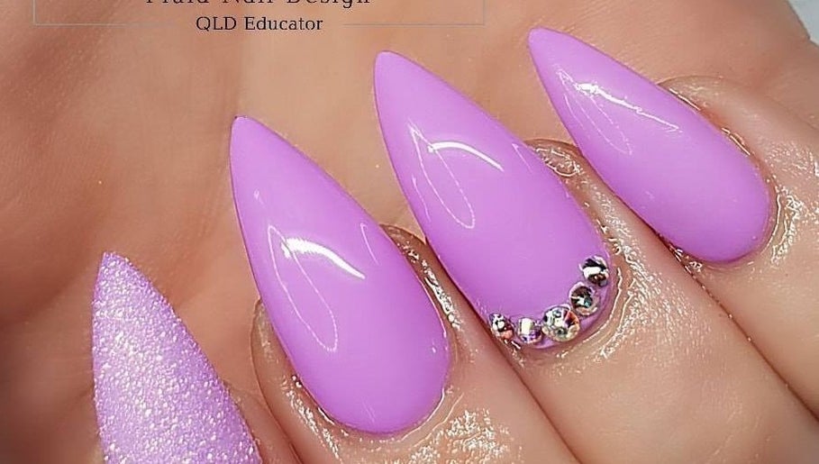 Envious Nails and Beauty by Rosie – obraz 1