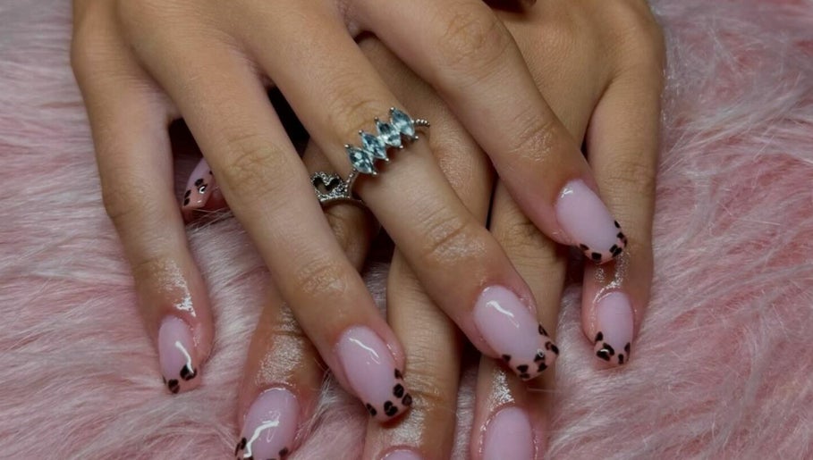 Nailsbygiam image 1