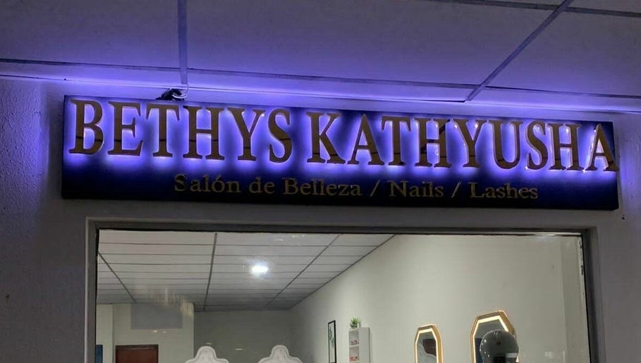 Bethys kathyusha Salón image 1